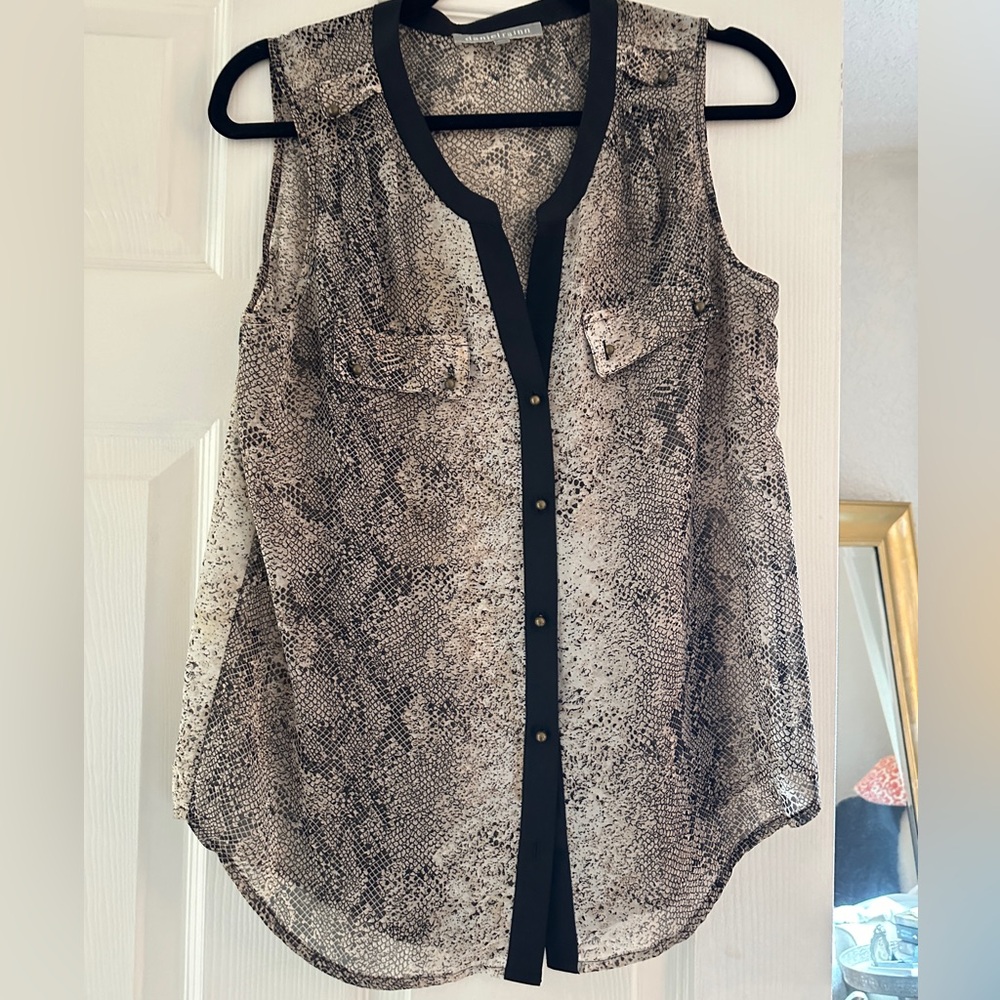 Snakeskin print sleeveless blouse